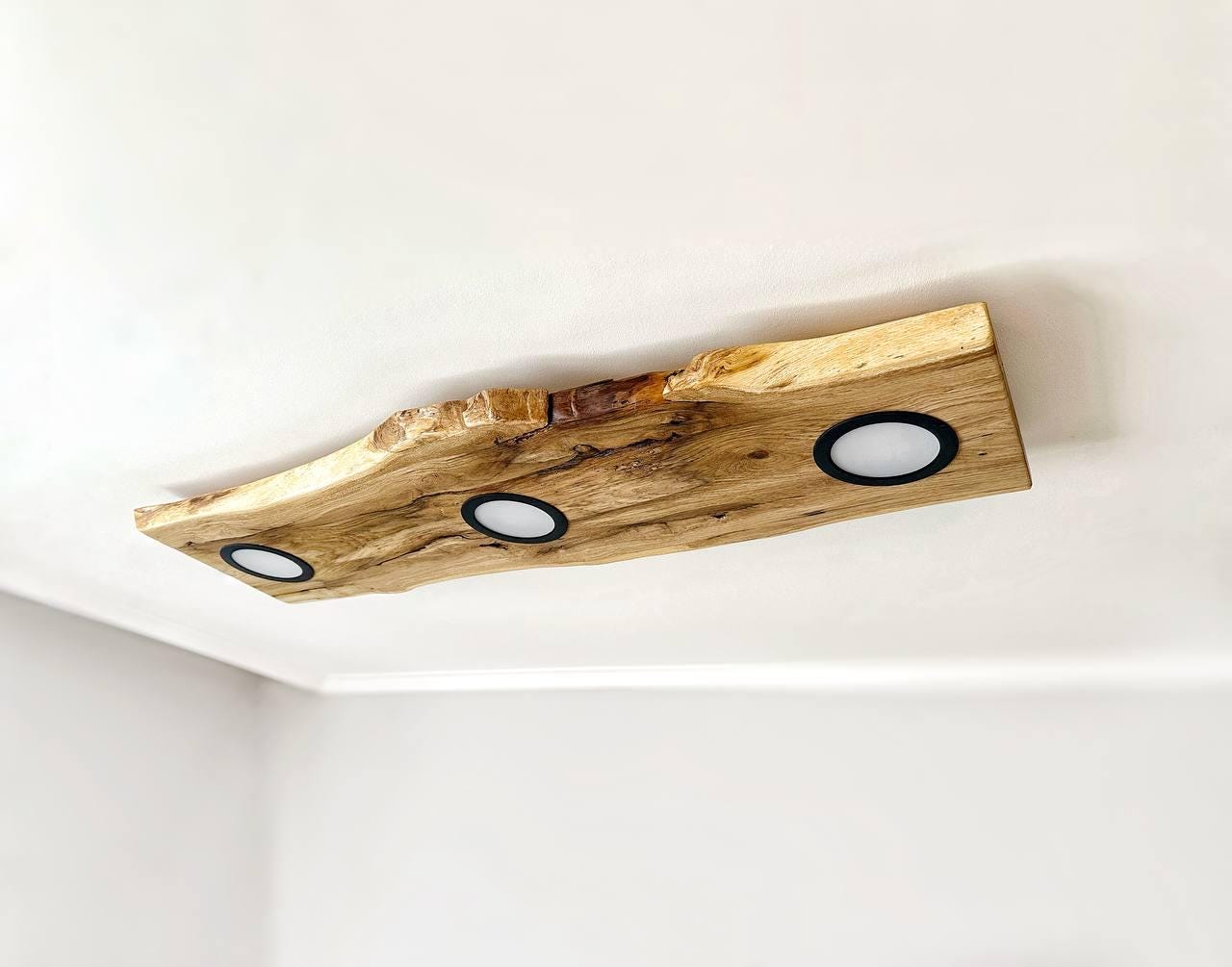 Handmade wood ceiling lamp, flushmount ceiling light fixture, wooden base midcentury pendant lighting, floating liveedge oak wood chandelier